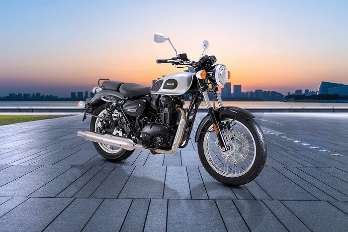 Benelli launches Imperiale 400